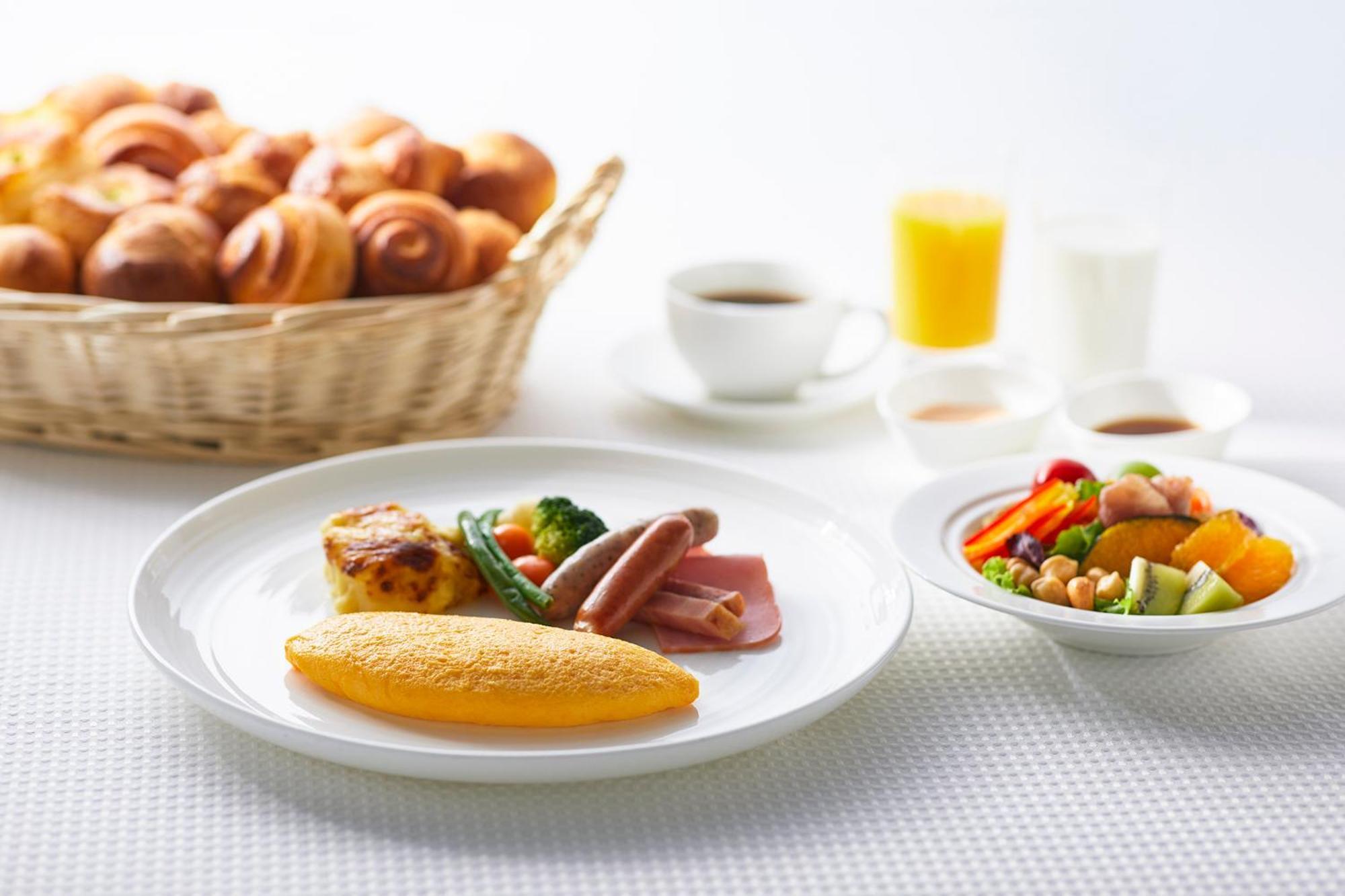 The Royal Park Hotel Iconic Kyoto Quioto Exterior foto A typical inflight meal
